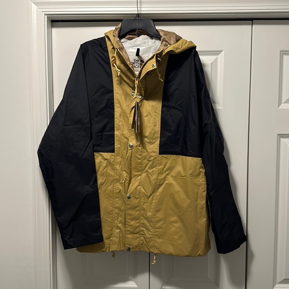 The North Face Other - BNWT The North Face 78 Rain Top Jacket